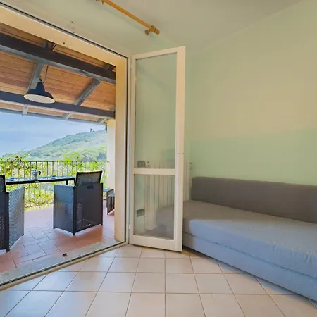 Nisportino Borgo Alloro, Fonte Ed Aida Apartmán *
